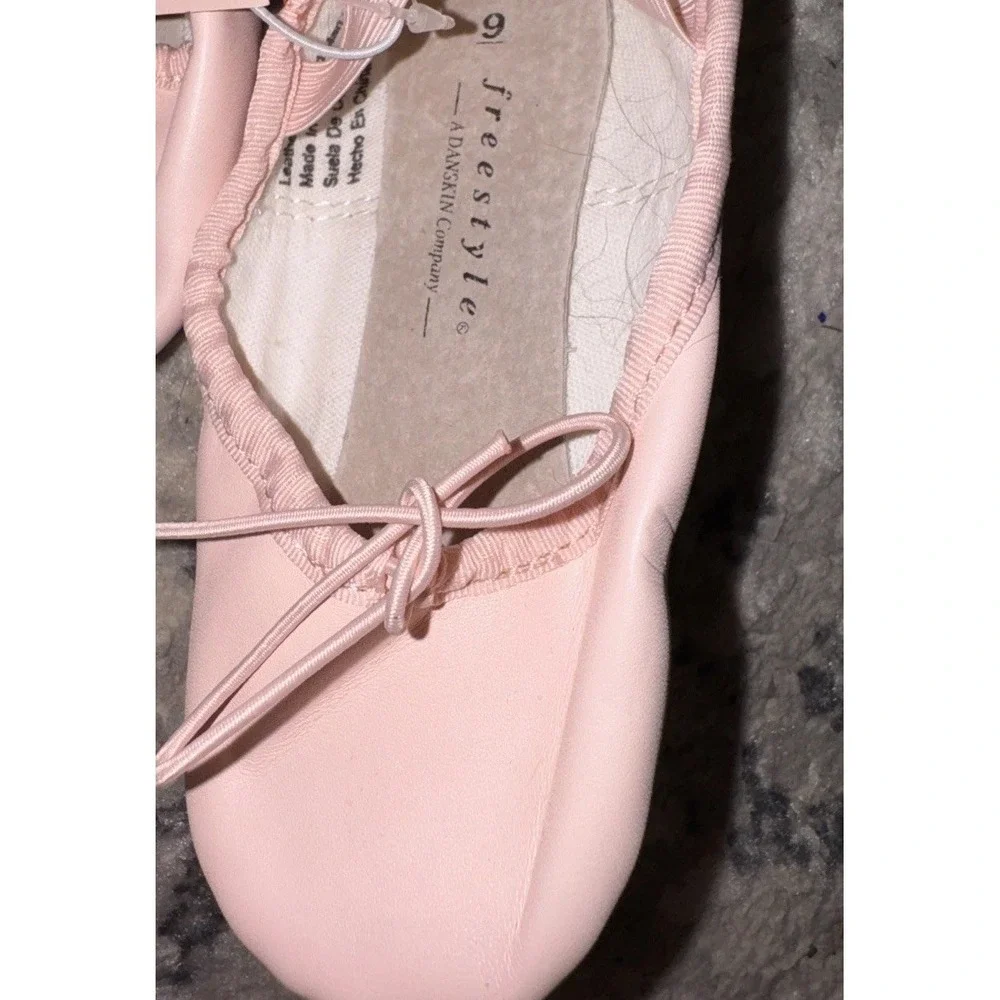 Danskin Ballet Slippers Toddler Girls Sz 9 Dance Pink Full Sole Shoes